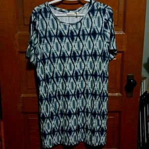 Greenish artsy printed women's top large